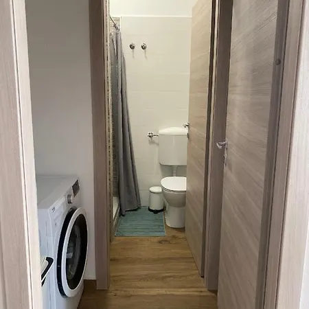 Da Andre E Mary Penzion Venzone